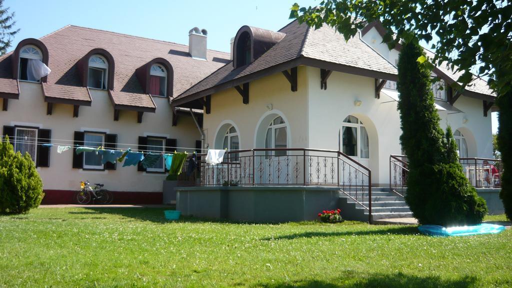 Aranyhid Hotel Balatonboglar Luaran gambar