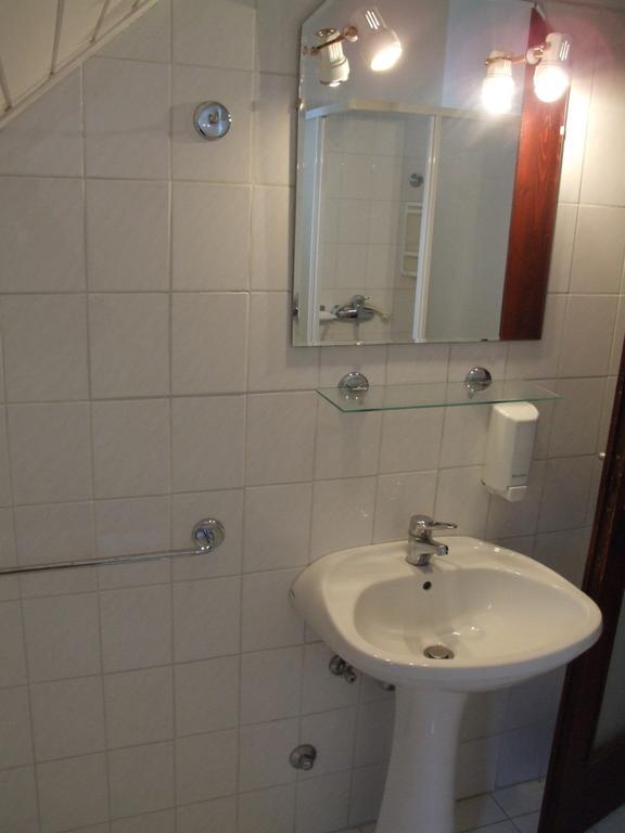 Aranyhid Hotel Balatonboglar Bilik gambar